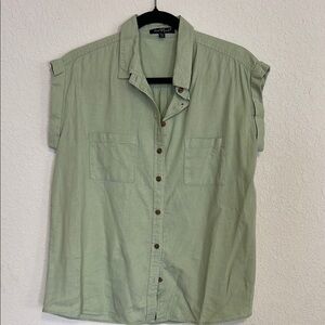 Velvet Heart Sage Green Sleeveless Blouse